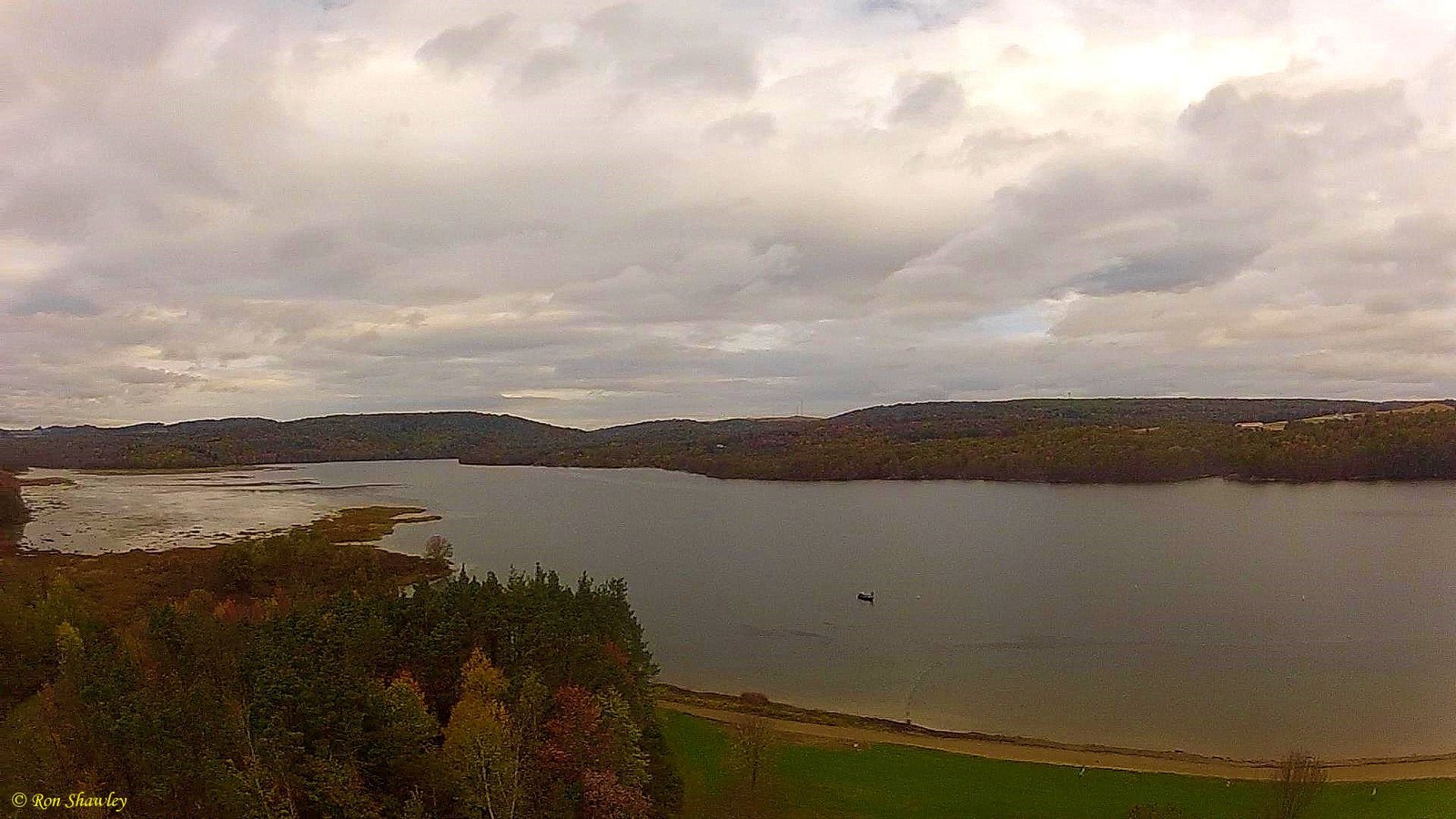 Yellow Creek State Park lake panorama in autumn with colorful foliage